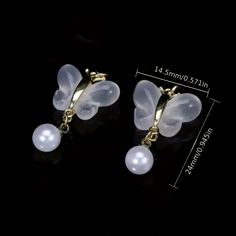 قطعة واحدة من قلادات الزجاج عل - مراجعة Butterfly Pendant Necklace وسعره