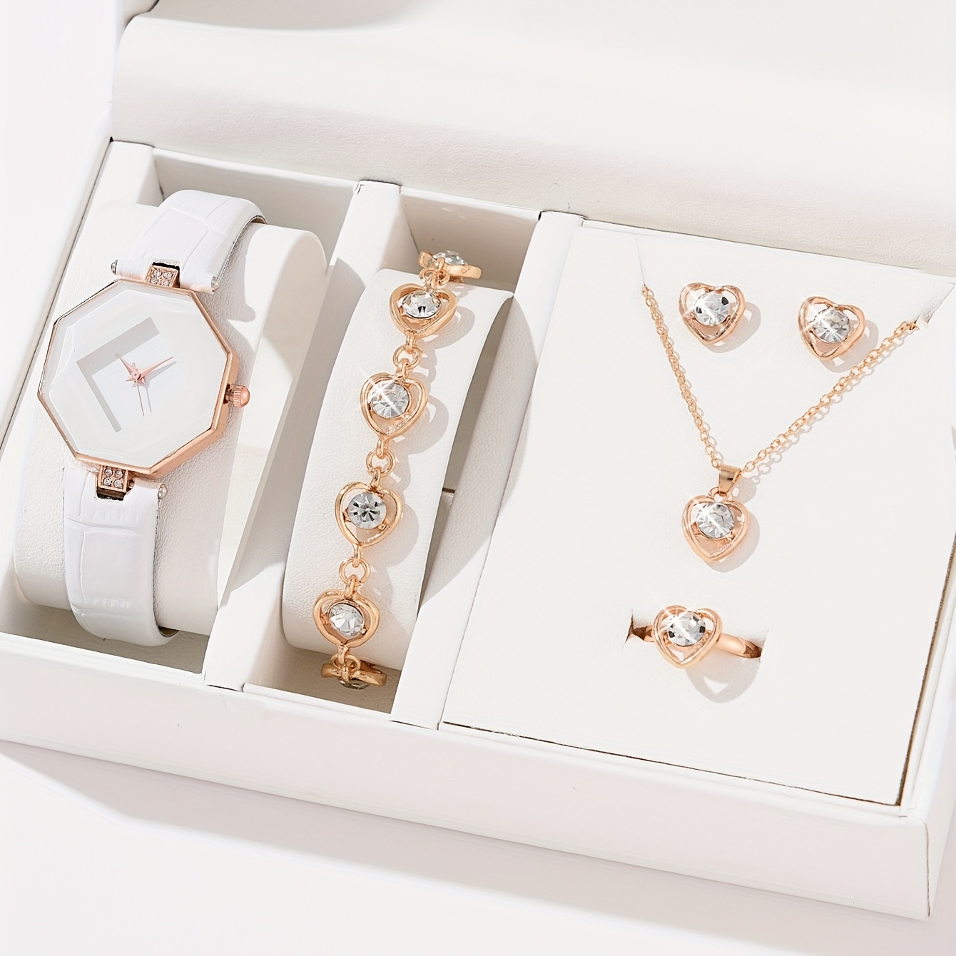 ساعة يد كوارتز مزينة بأحجار ال - مراجعة Best Jewelry Watches وسعره