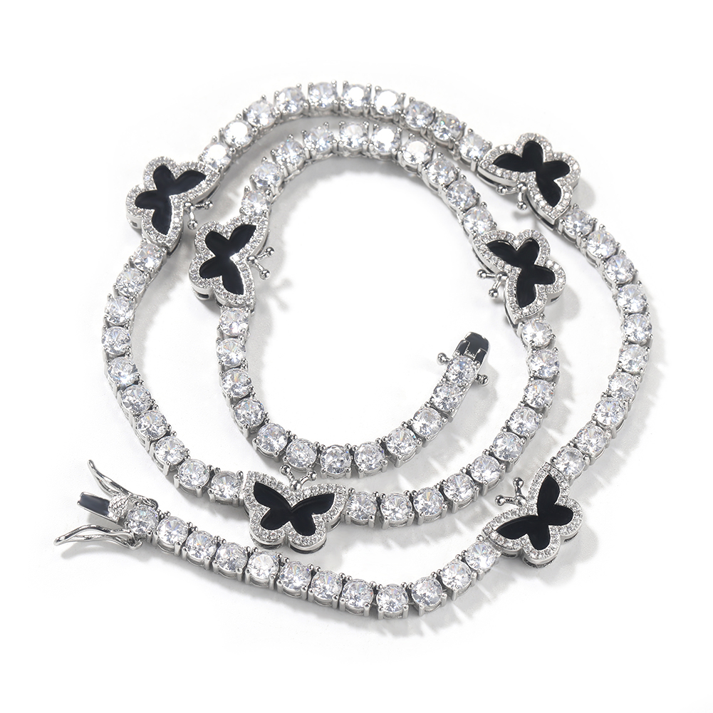 بلينغ الملك 4 مللي متر الأسود  - مراجعة Tennis Bracelet Cubic وسعره