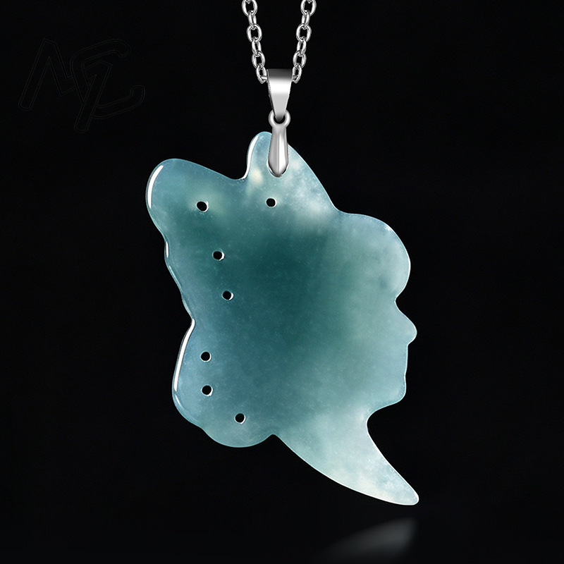 قلادة فراشة من اليشم الأزرق ال - مراجعة Butterfly Pendant Necklace وسعره