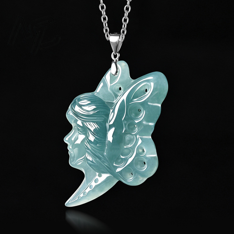 قلادة فراشة من اليشم الأزرق ال - مراجعة Butterfly Pendant Necklace وسعره