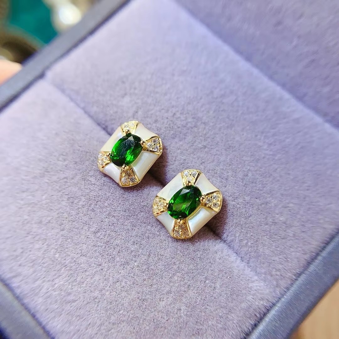 مجوهرات بوتيك أقراط نسائية ديو - مراجعة Al Ain Jewelry & Watches Exhibition 2025 وسعره