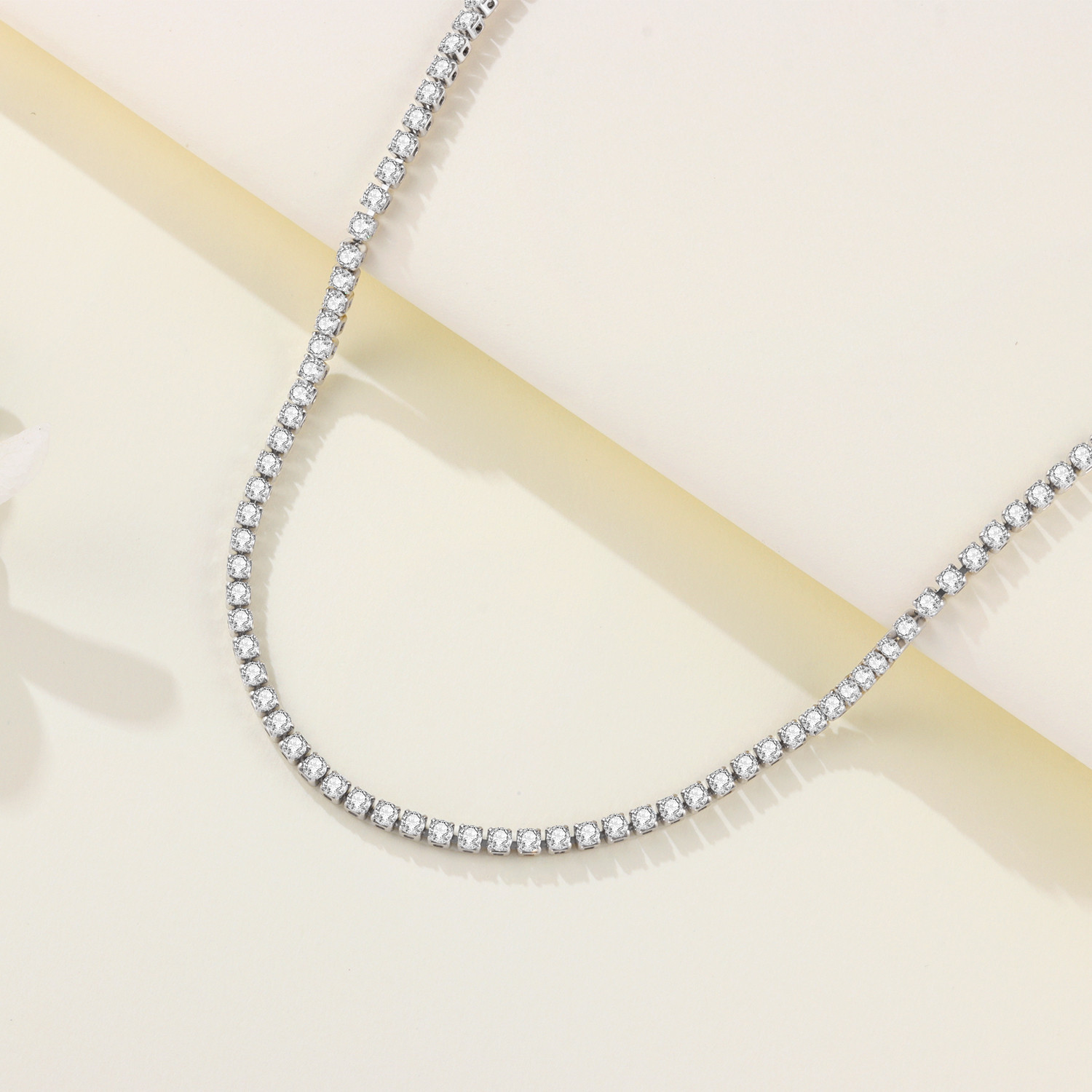 سلسلة عنق من الفضة الإسترلينية - مراجعة Tennis Bracelet Cubic وسعره