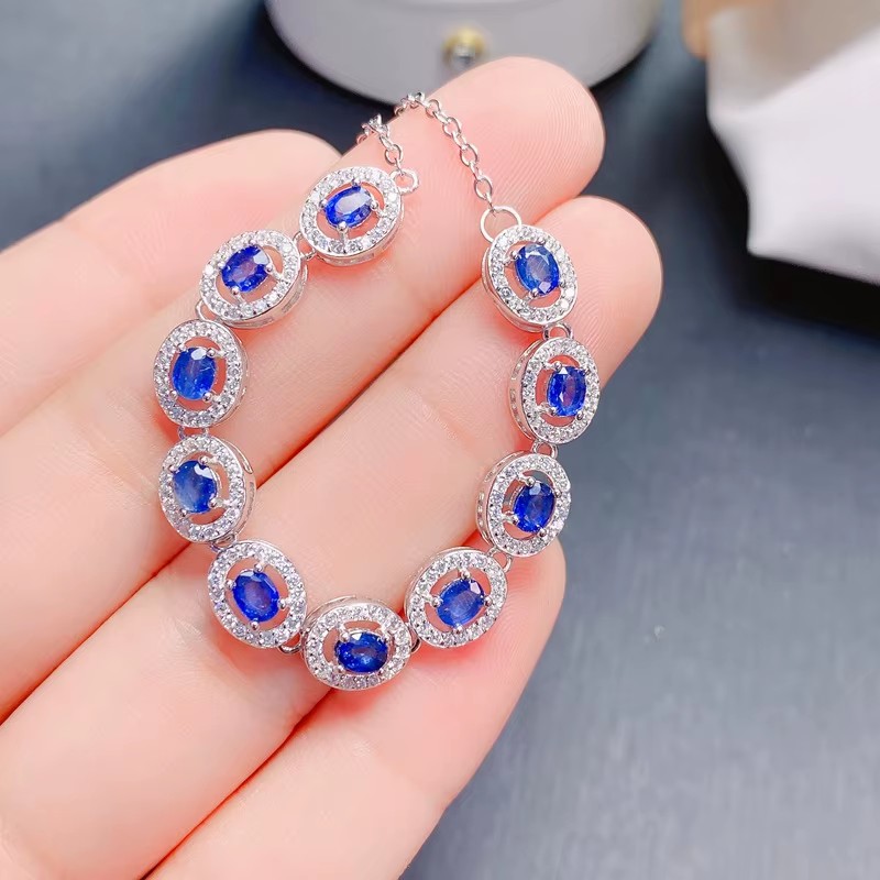مجوهرات راقية من KJJEAXCMY مصن - مراجعة Al Ain Jewelry & Watches Exhibition 2025 وسعره